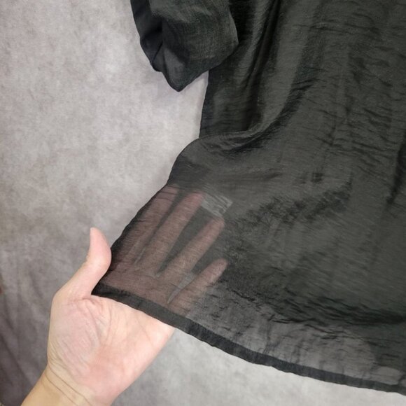 TanJay Black Sheer Soft Lightweight Button Down size Large - Picture 13 of 14
